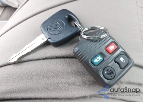 2002 Mercury Grand Marquis Ls из США, поврежденный, VIN 2MEFM75W92X657970